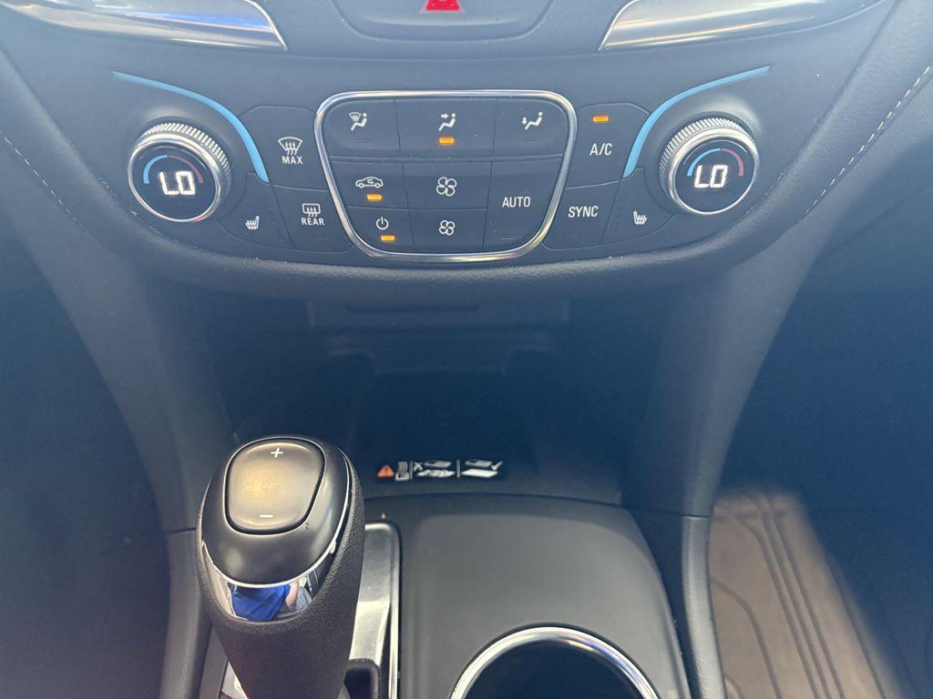 used 2021 Chevrolet Equinox car, priced at $21,896