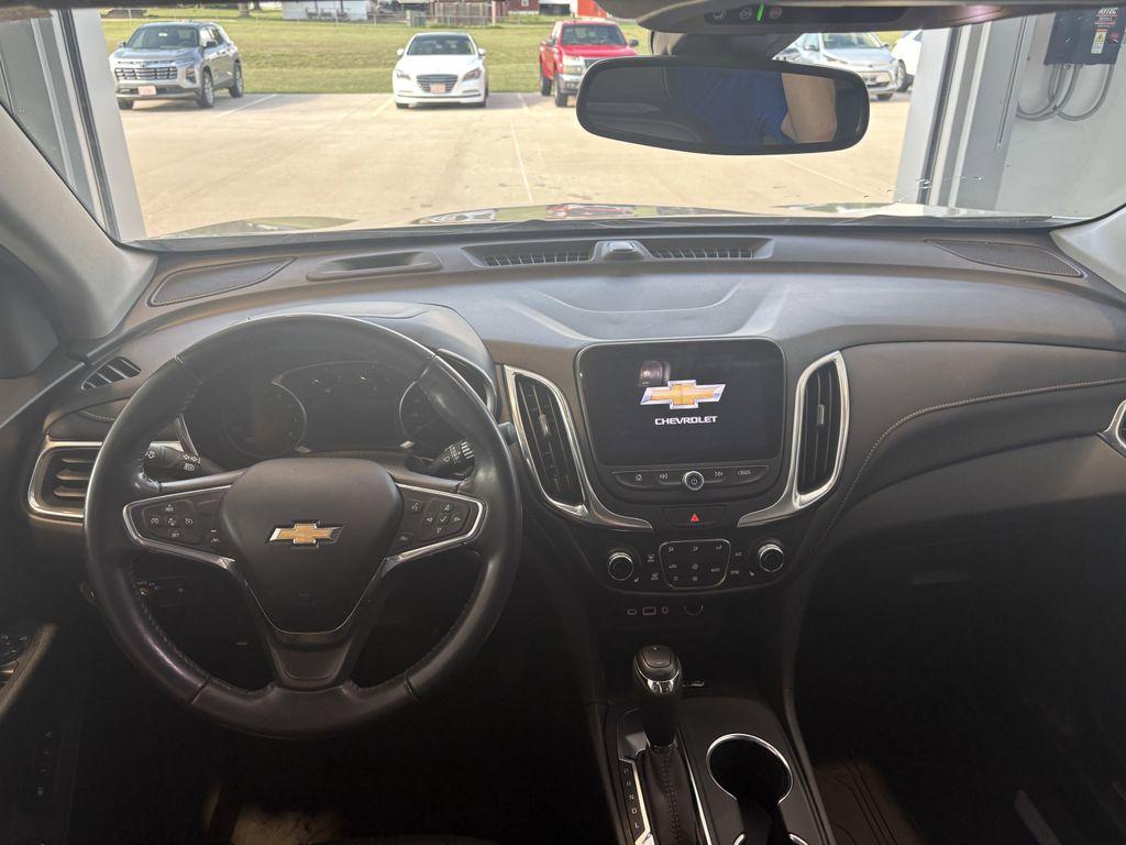 used 2021 Chevrolet Equinox car, priced at $21,896