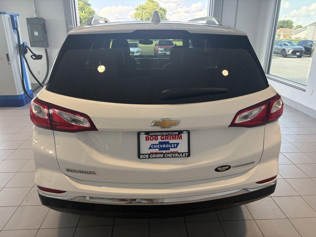 used 2021 Chevrolet Equinox car, priced at $21,896