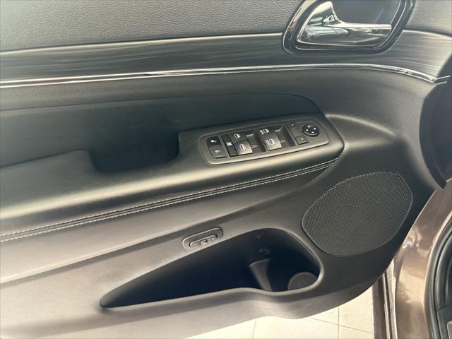 used 2021 Jeep Grand Cherokee car, priced at $27,988