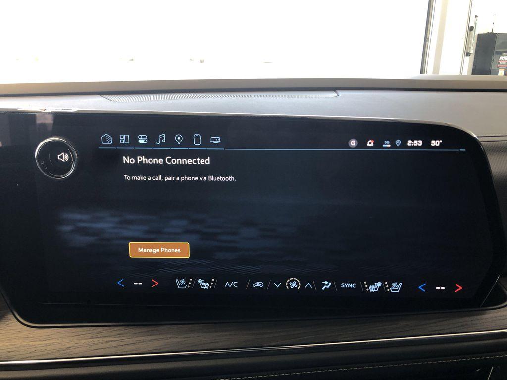 new 2025 Chevrolet Suburban car, priced at $82,585