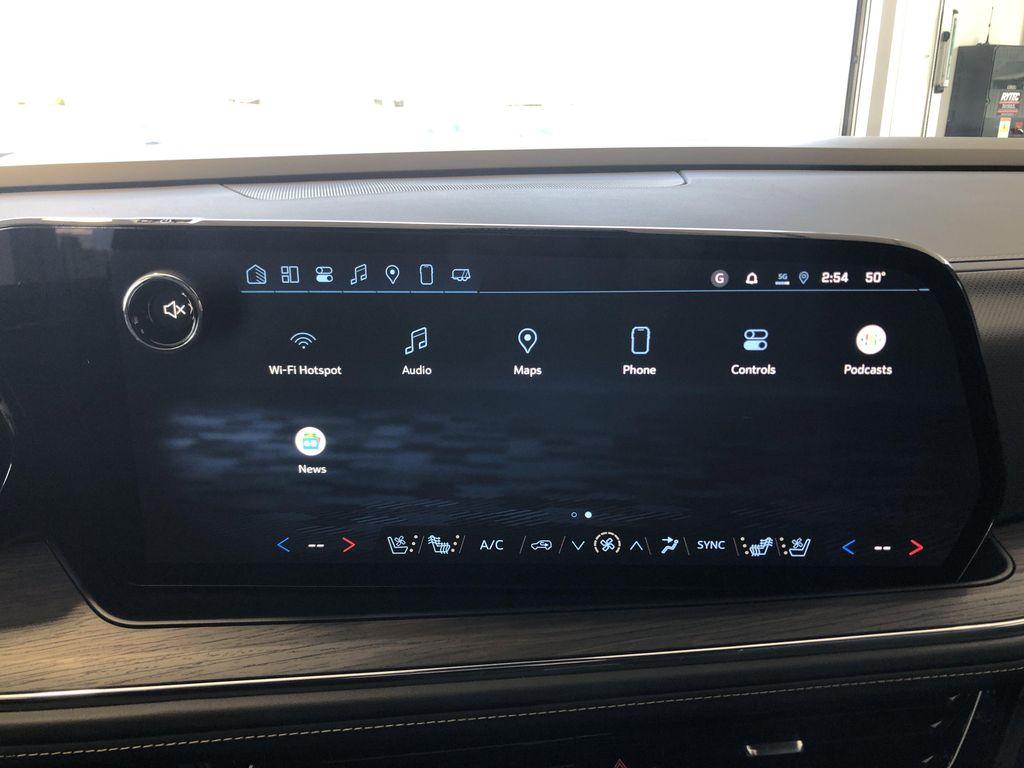 new 2025 Chevrolet Suburban car, priced at $72,449