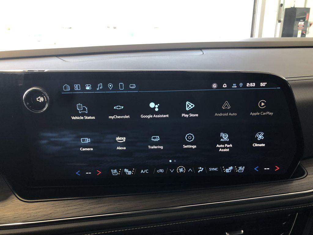 new 2025 Chevrolet Suburban car, priced at $82,585