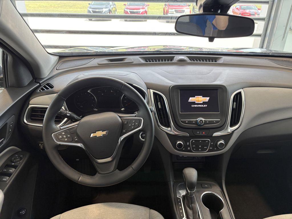 used 2024 Chevrolet Equinox car, priced at $21,955