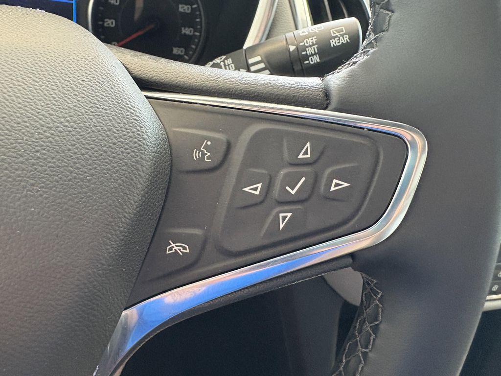 used 2024 Chevrolet Equinox car, priced at $21,955