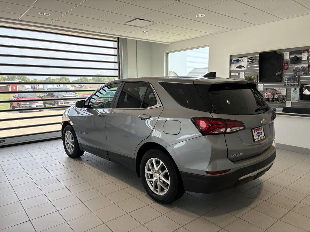 used 2024 Chevrolet Equinox car, priced at $21,955