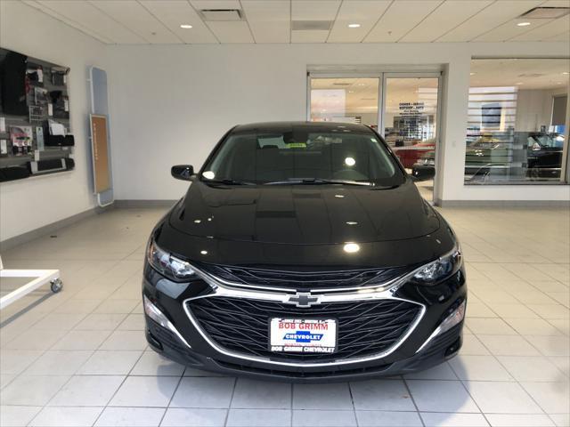 new 2025 Chevrolet Malibu car, priced at $28,495