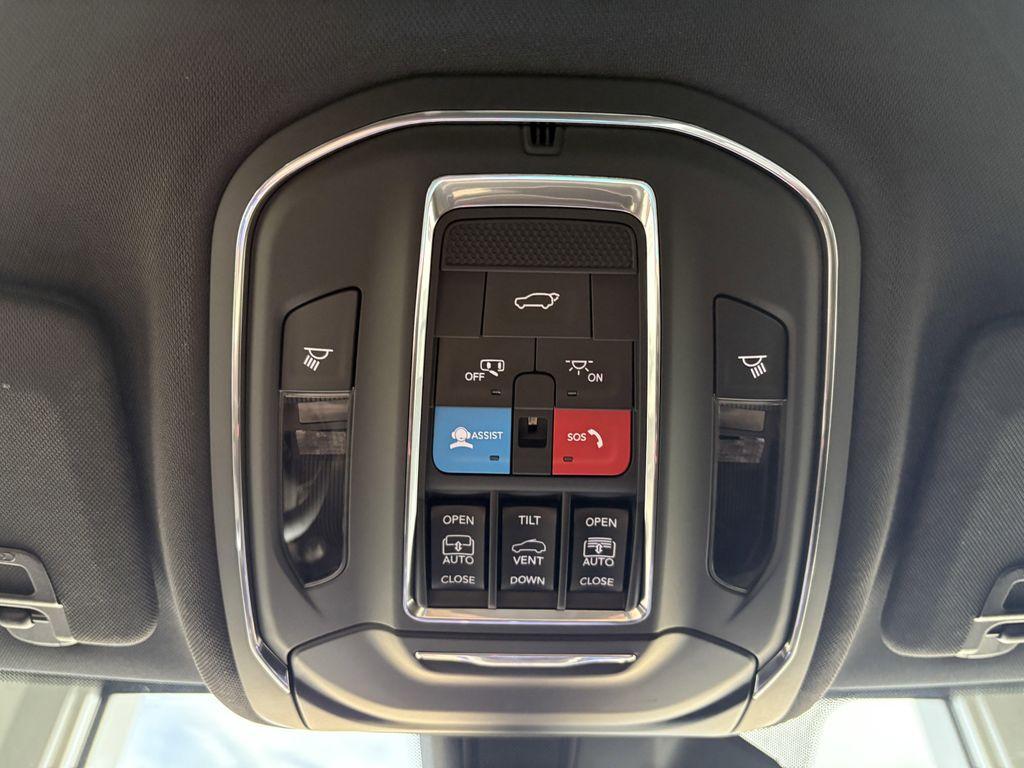 used 2024 Jeep Grand Cherokee car, priced at $39,488