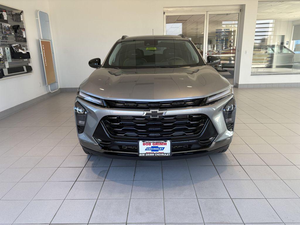 new 2025 Chevrolet Trax car, priced at $25,690