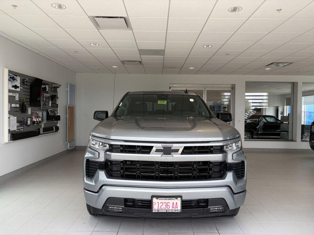 new 2025 Chevrolet Silverado 1500 car, priced at $61,720