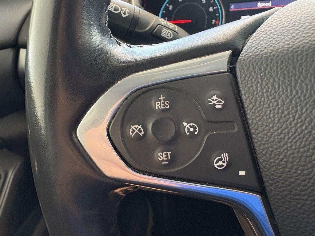 used 2020 Chevrolet Traverse car, priced at $26,988