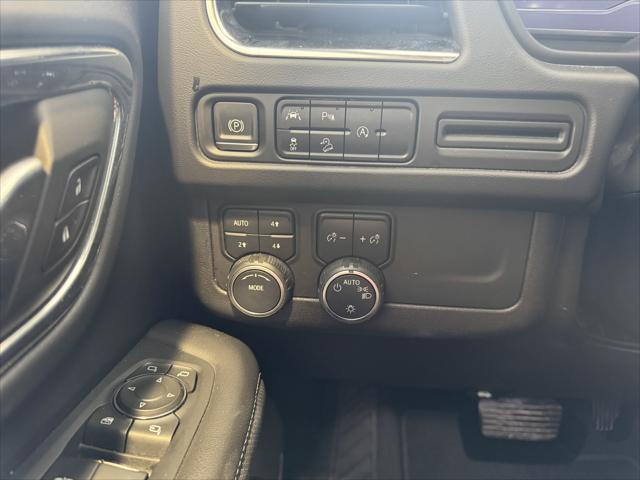 used 2023 Chevrolet Suburban car, priced at $50,996