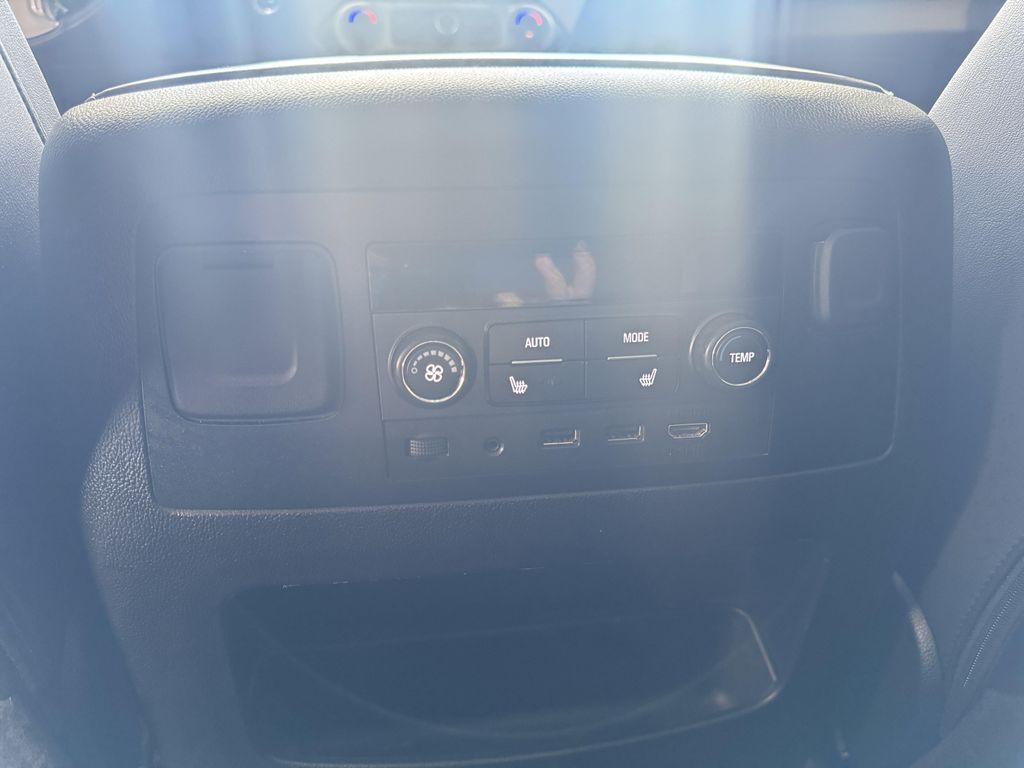 used 2019 GMC Yukon car, priced at $34,188