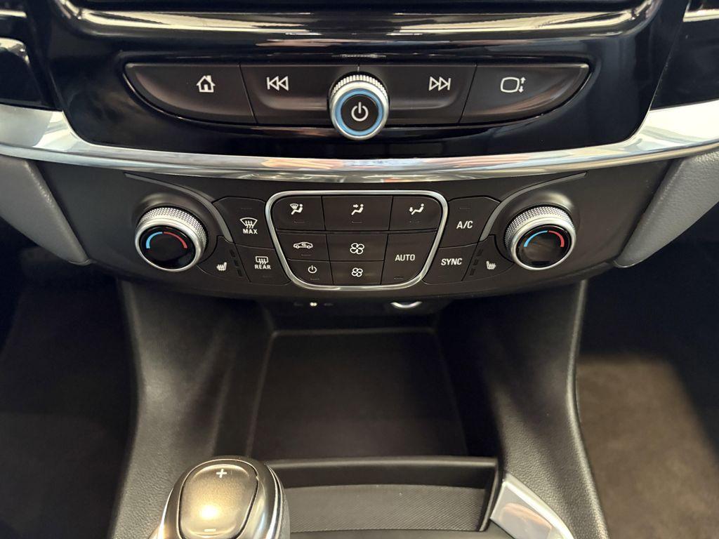 used 2018 Chevrolet Traverse car, priced at $14,896