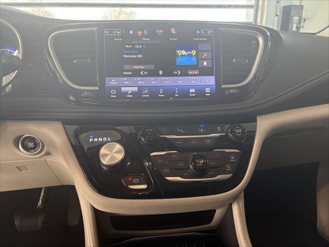 used 2023 Chrysler Pacifica car, priced at $30,888