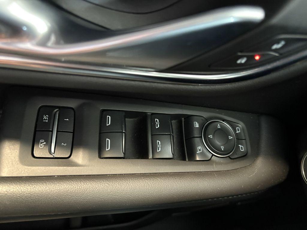 used 2022 Chevrolet Tahoe car, priced at $58,888