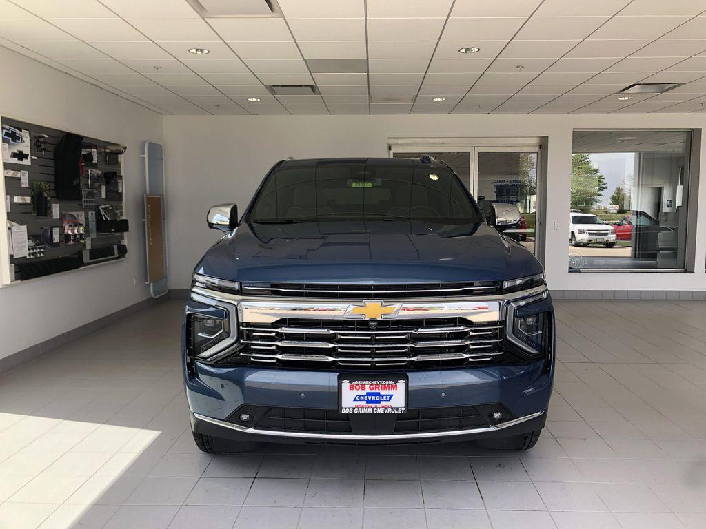 new 2025 Chevrolet Suburban car, priced at $82,290