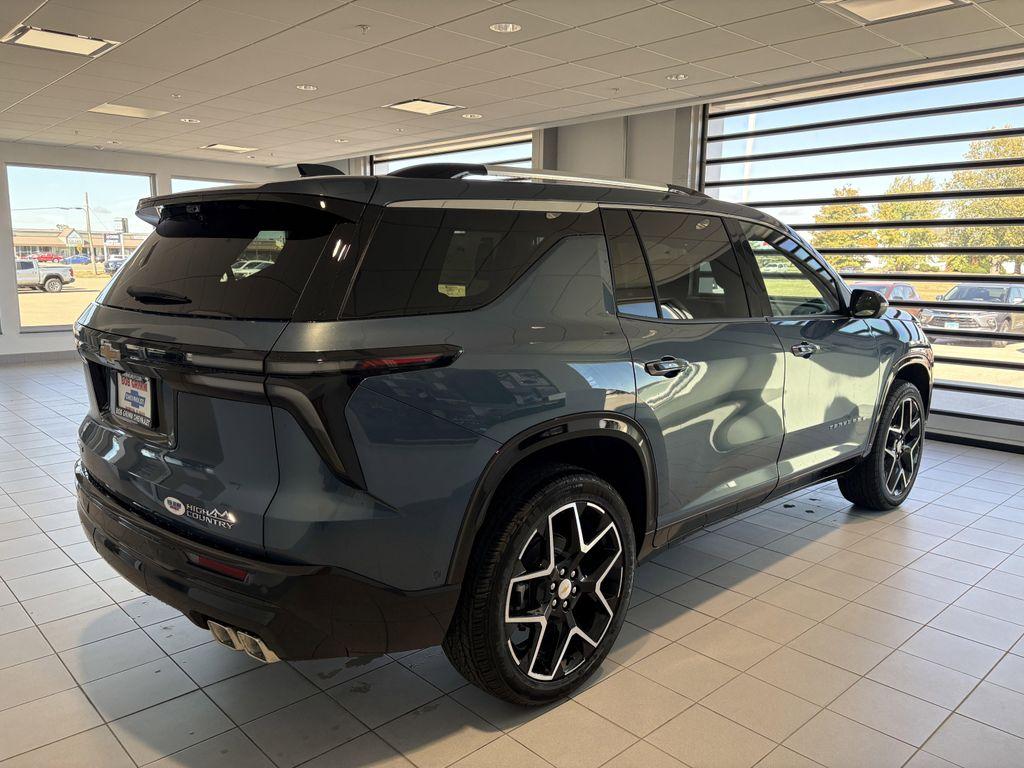 new 2026 Chevrolet Traverse car, priced at $54,760
