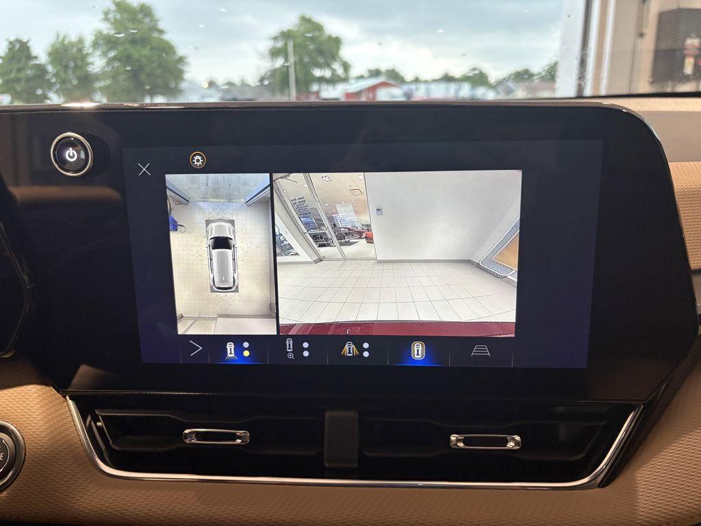 new 2026 Chevrolet Equinox car, priced at $39,110