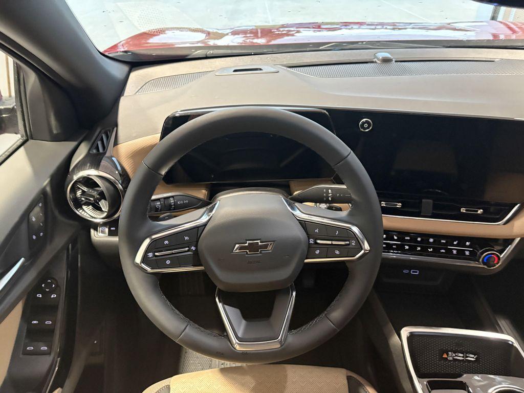 new 2026 Chevrolet Equinox car, priced at $39,110