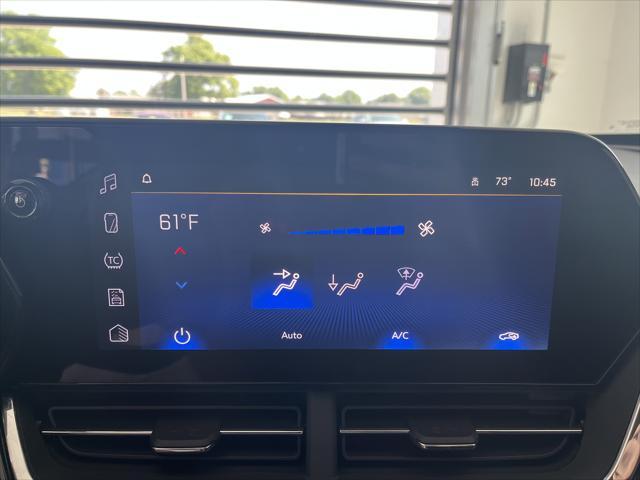 new 2025 Chevrolet Trax car, priced at $26,955