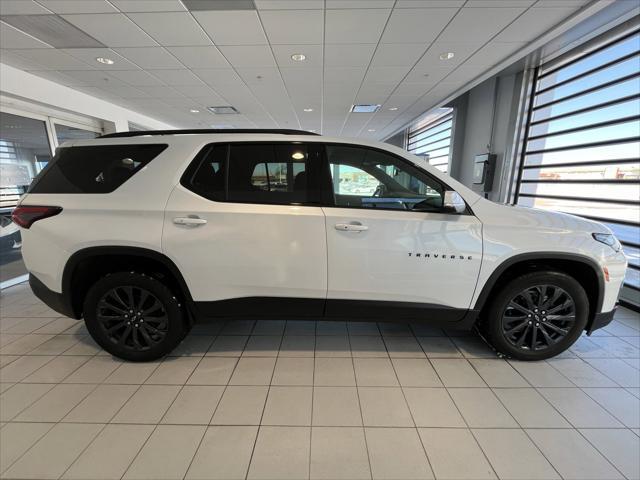 used 2022 Chevrolet Traverse car, priced at $35,488