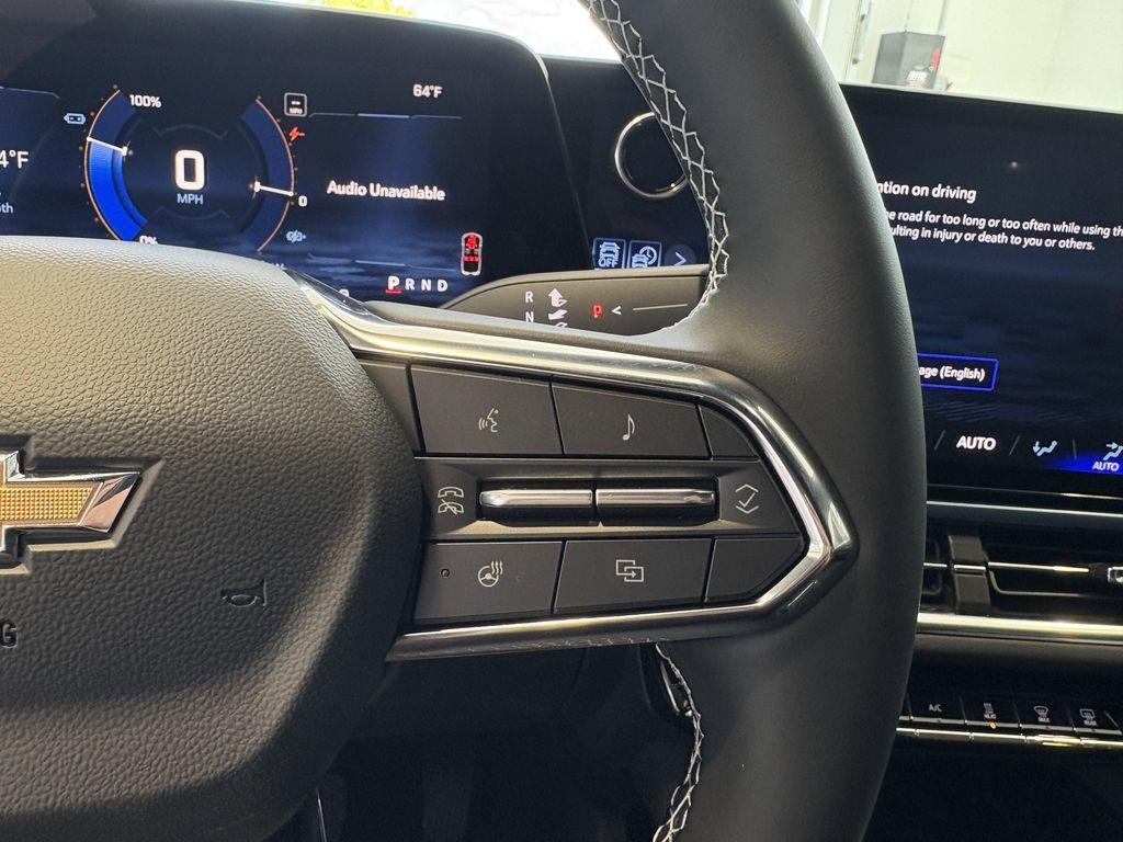 new 2025 Chevrolet Equinox EV car, priced at $45,090