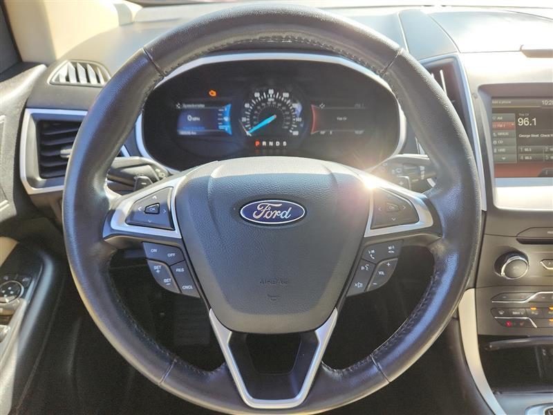 used 2015 Ford Edge car, priced at $13,500