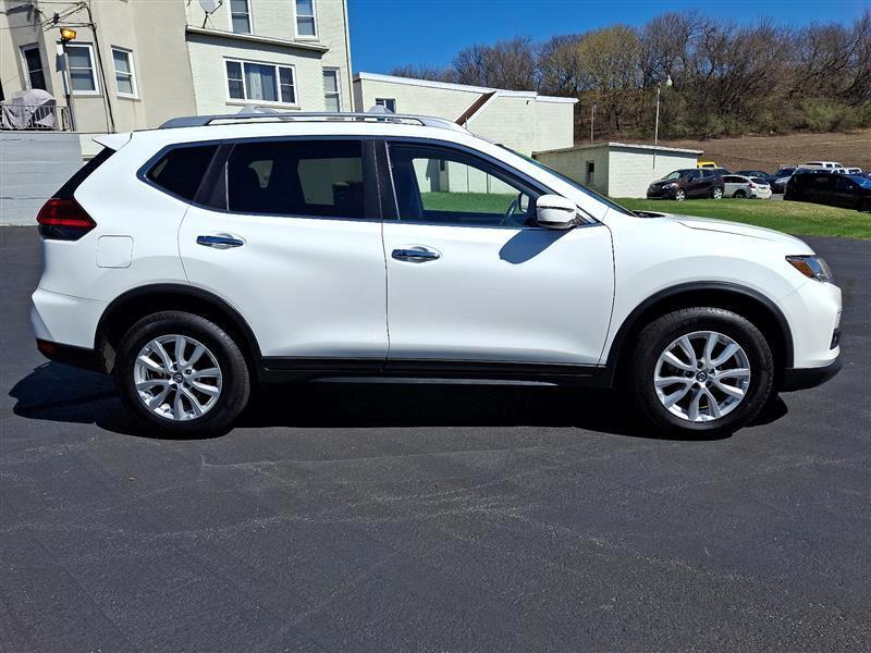 used 2017 Nissan Rogue car