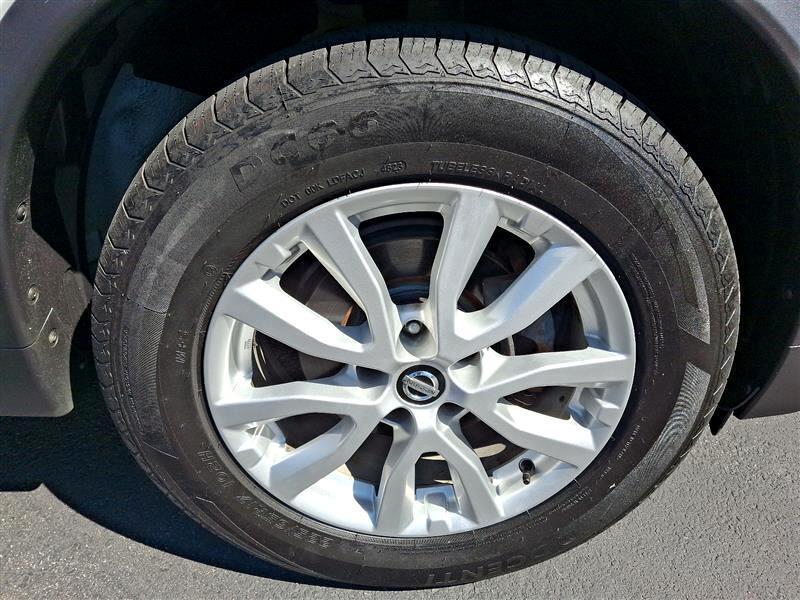 used 2017 Nissan Rogue car