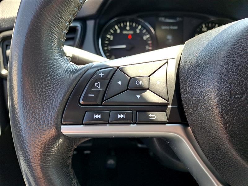 used 2017 Nissan Rogue car