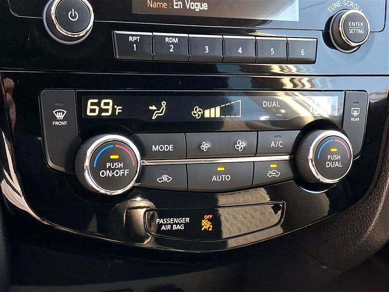 used 2017 Nissan Rogue car