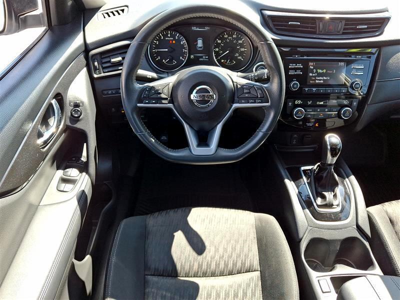 used 2017 Nissan Rogue car