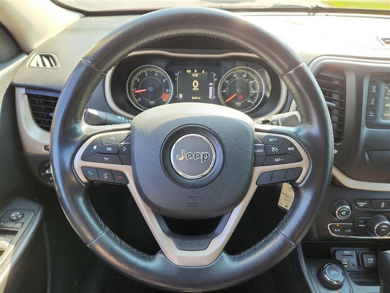 used 2015 Jeep Cherokee car