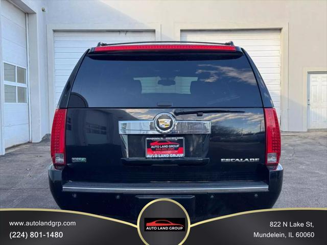 used 2012 Cadillac Escalade car, priced at $15,595