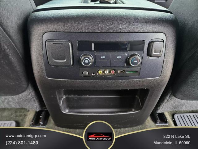 used 2015 Chevrolet Suburban car, priced at $15,895