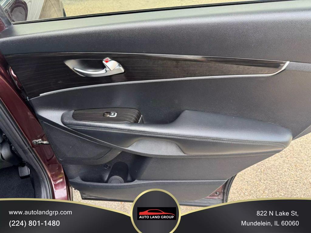 used 2020 Kia Sorento car, priced at $12,895