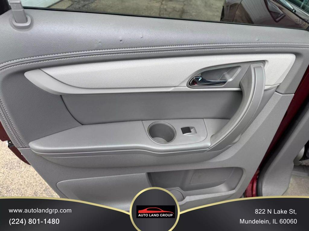 used 2017 Chevrolet Traverse car, priced at $12,995