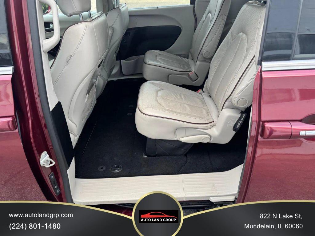 used 2020 Chrysler Pacifica car, priced at $13,395