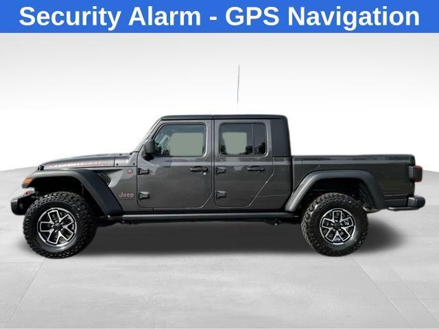 new 2024 Jeep Gladiator car, priced at $54,242