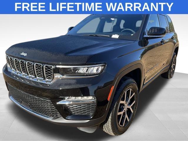 new 2025 Jeep Grand Cherokee car, priced at $43,221