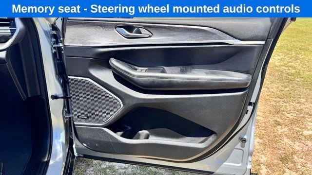 used 2022 Jeep Grand Cherokee L car, priced at $29,711