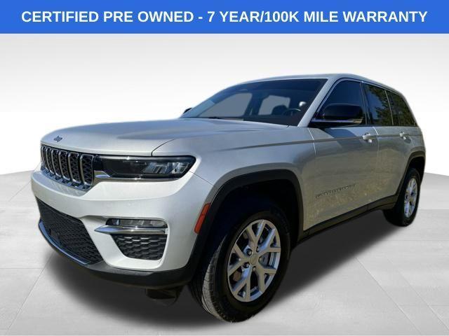 used 2022 Jeep Grand Cherokee car, priced at $27,771