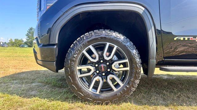 used 2024 GMC Sierra 1500 car, priced at $60,000