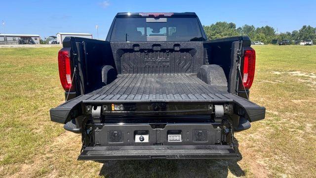 used 2024 GMC Sierra 1500 car, priced at $60,000