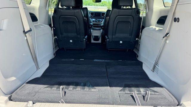 used 2020 Chrysler Pacifica car, priced at $17,211