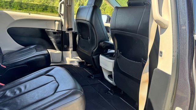used 2020 Chrysler Pacifica car, priced at $17,211