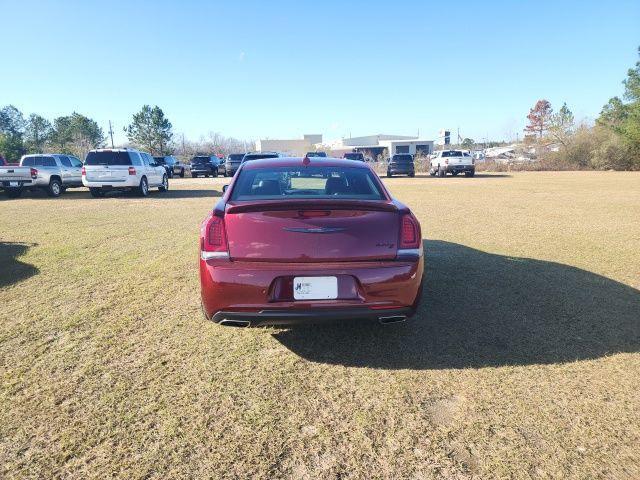 used 2022 Chrysler 300 car, priced at $30,877