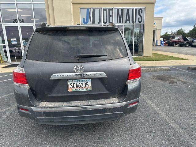 used 2012 Toyota Highlander car, priced at $8,987