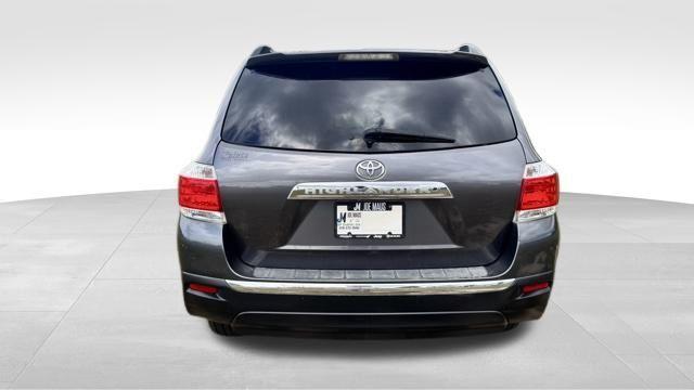 used 2012 Toyota Highlander car, priced at $7,499